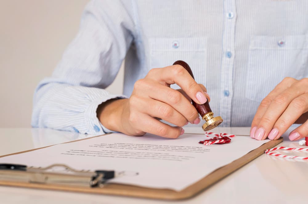 كيف تصبح مترجم معتمد في الامارات